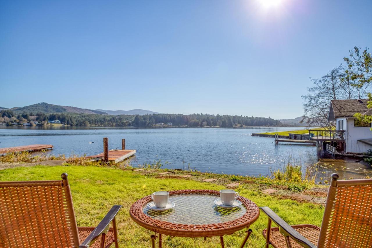 Regatta Park Lake House Lincoln City Buitenkant foto