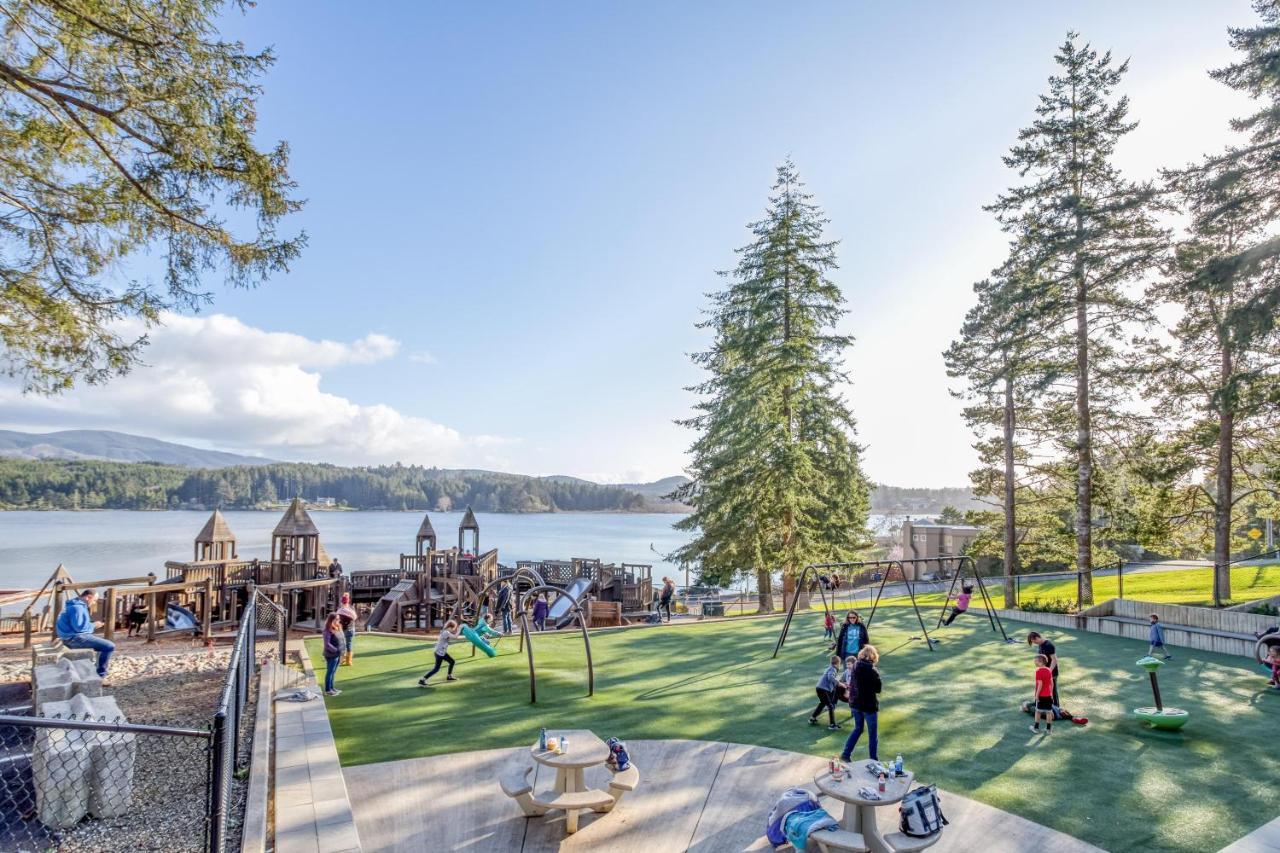 Regatta Park Lake House Lincoln City Buitenkant foto