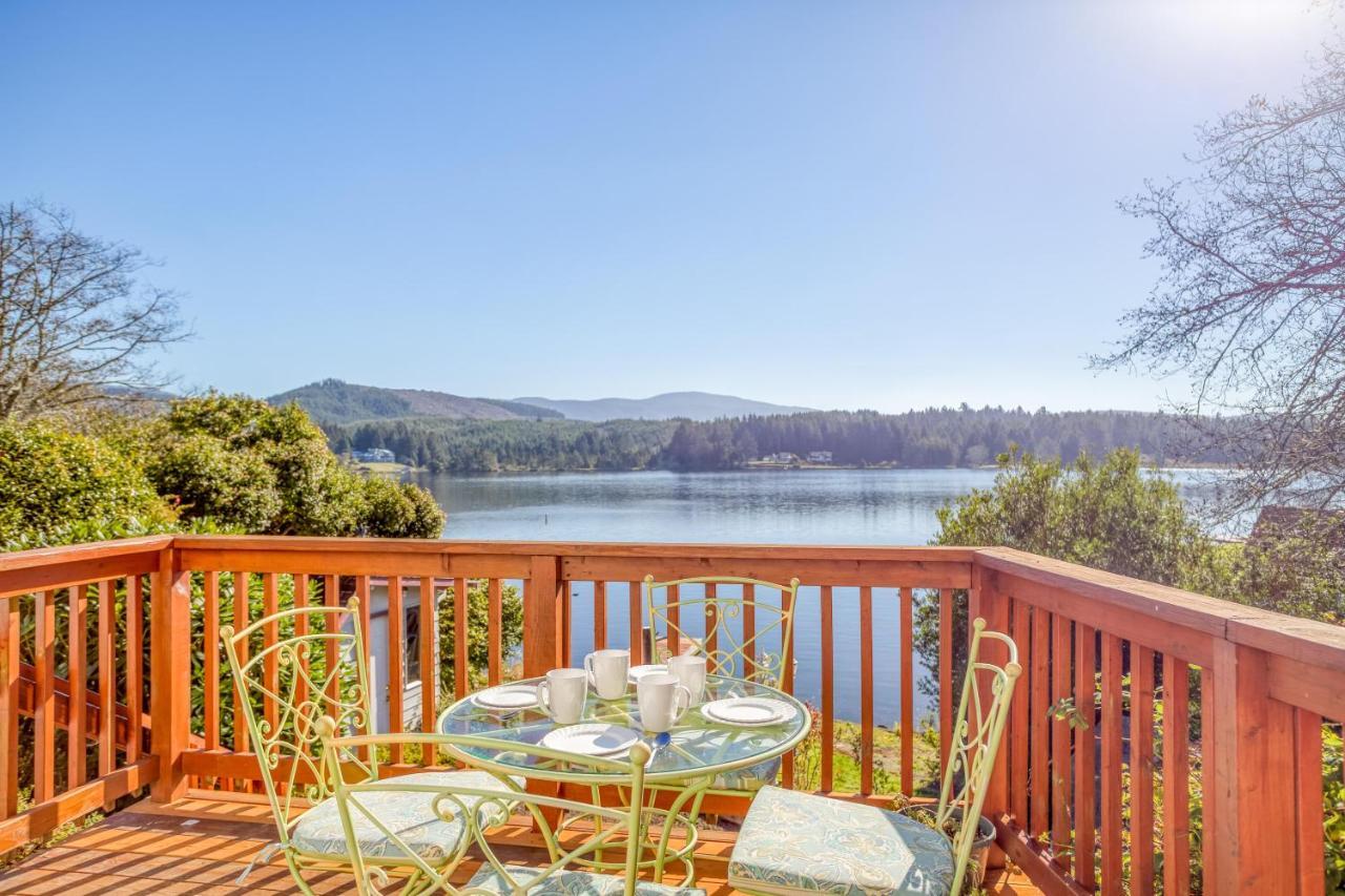 Regatta Park Lake House Lincoln City Buitenkant foto
