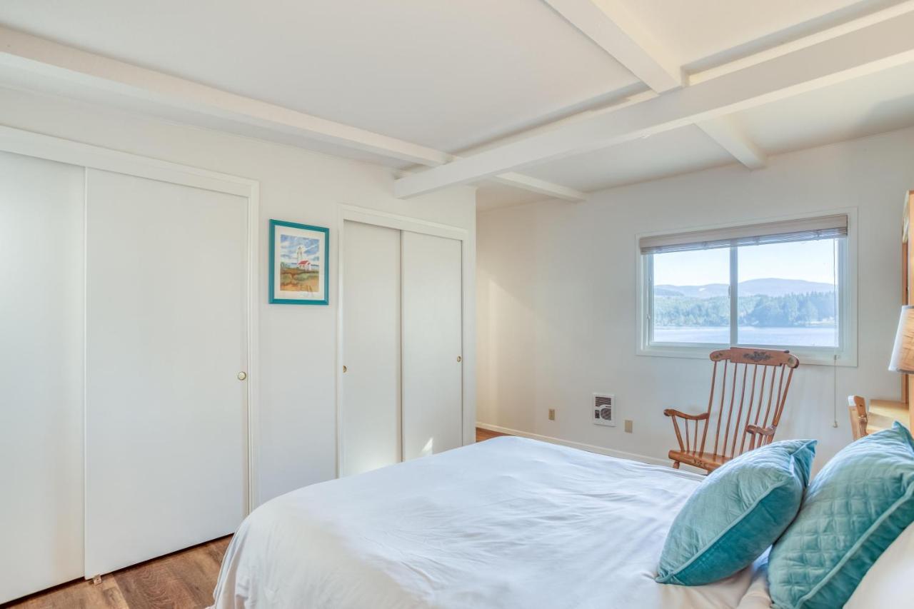 Regatta Park Lake House Lincoln City Buitenkant foto