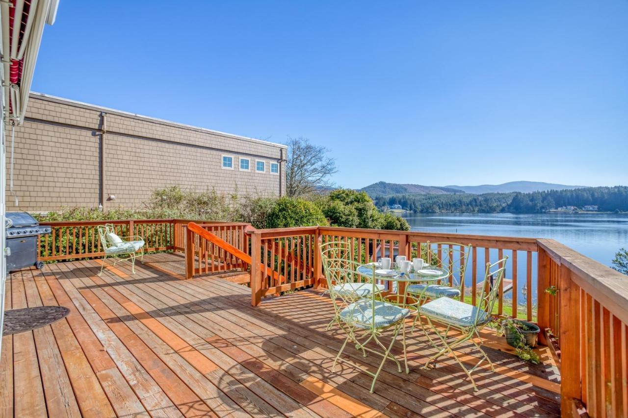 Regatta Park Lake House Lincoln City Buitenkant foto