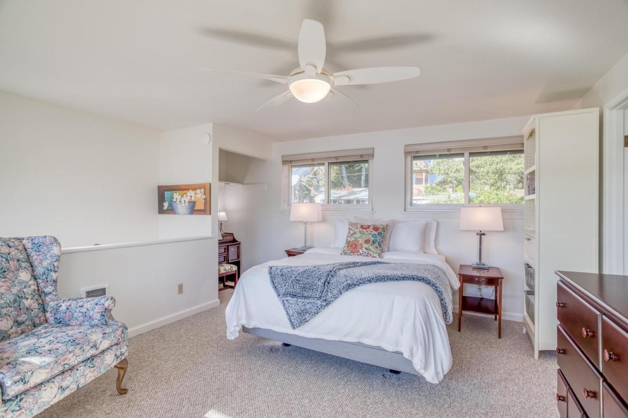 Regatta Park Lake House Lincoln City Buitenkant foto