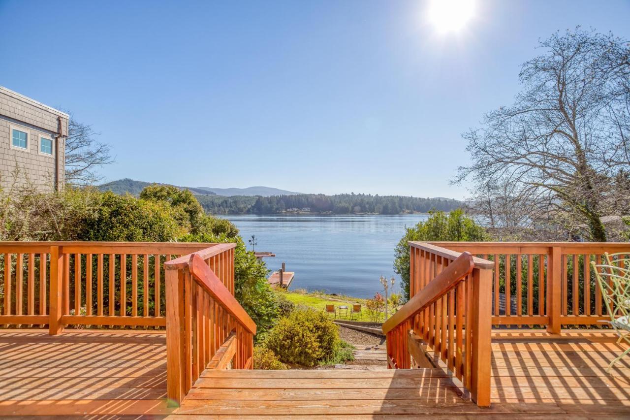 Regatta Park Lake House Lincoln City Buitenkant foto